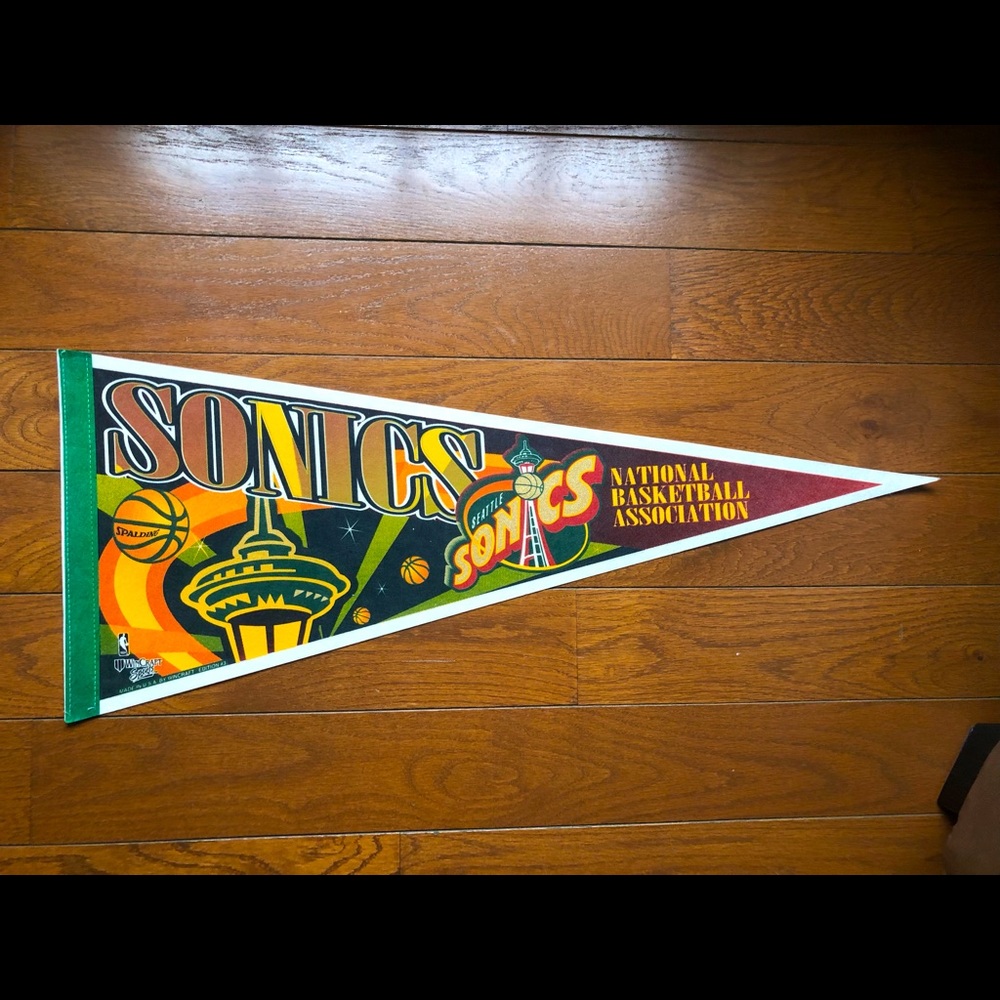 Vintage Seattle Sonics Pennant